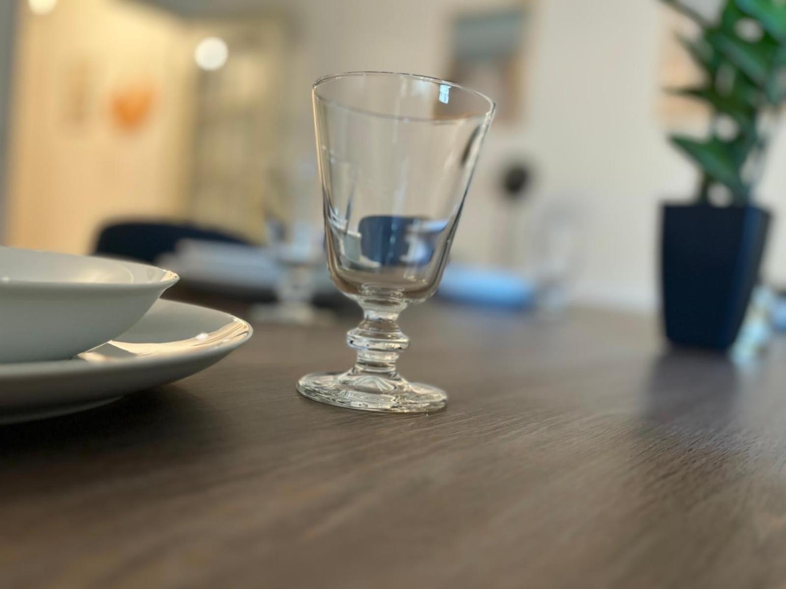 Appartement En Centre Ville Avec Cour Face Au Parc Pasteur Orléans Kültér fotó